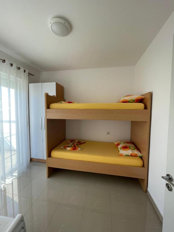 Nimfeum Apartments Shëngjin 外观 照片